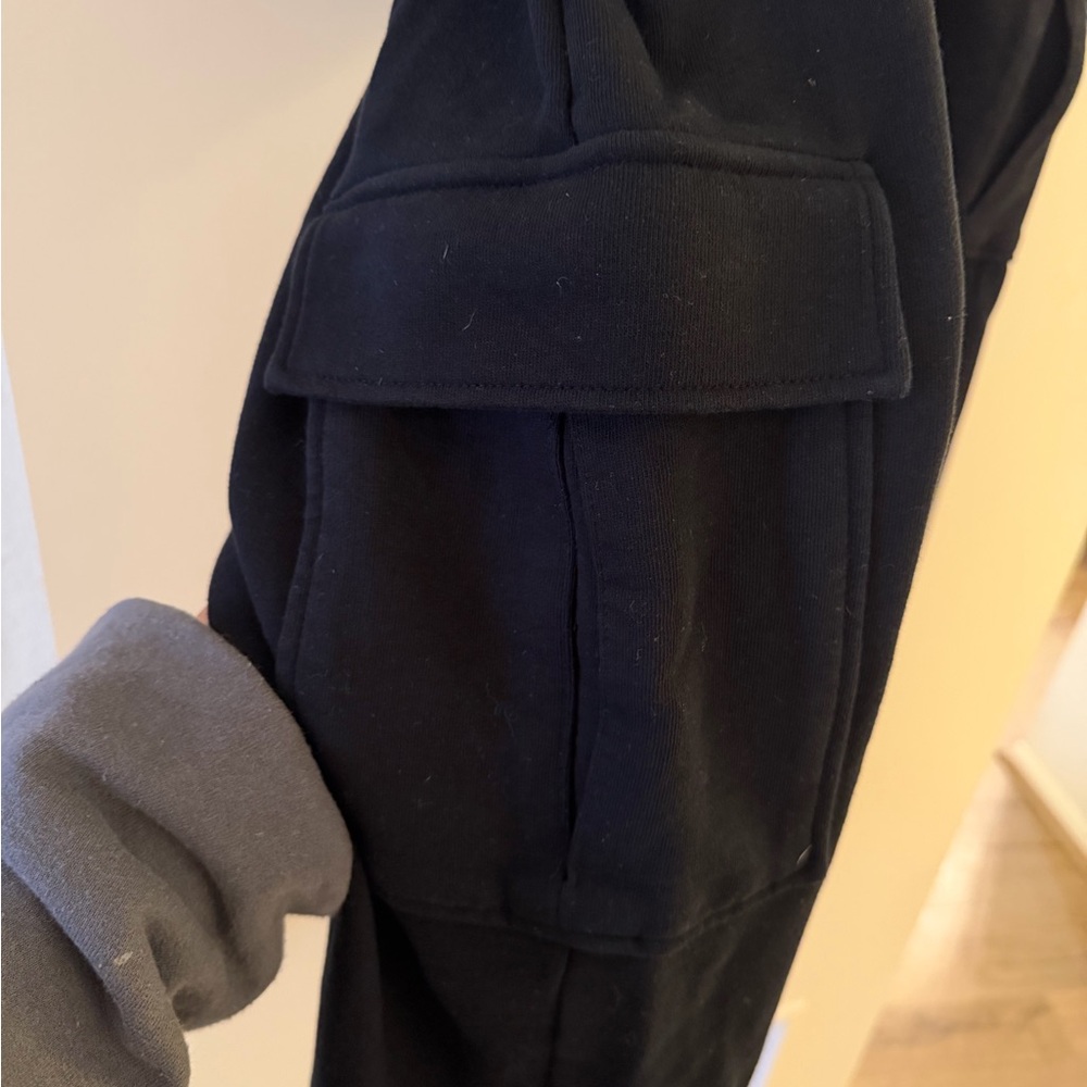 BLACK Flare Cargo Sweatpants (cover photo for reference) - Picture 5 of 7